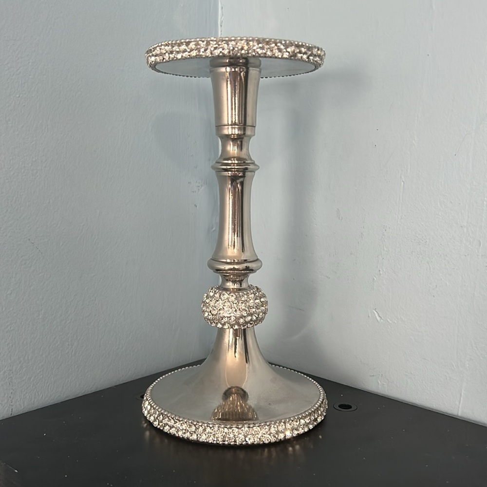 Crystal embellished candle holder